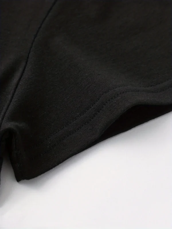 Love T Shirt fabric details in black